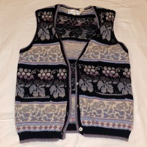 WOOL SWEATER VEST